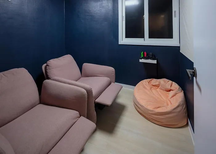 Ntire House Near Dongdaemun Naksan Park Cinema 6 Guests * ソウル特別市
